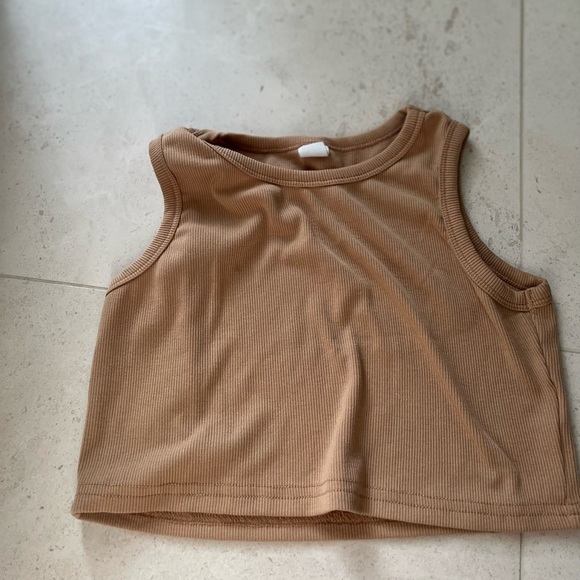 brown top - Picture 1 of 1